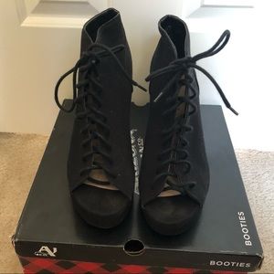 H&M Lace Up Open-toed Black Bootie